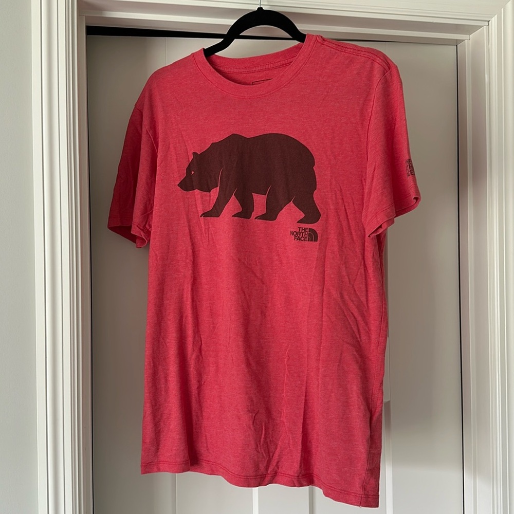 Men’s super soft North Face tshirt
